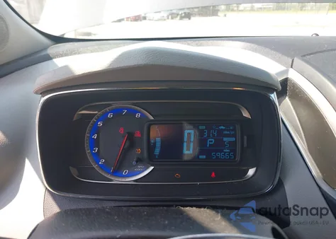 2016 Chevrolet Trax 1Ls z USA, uszkodzony, nr VIN 3GNCJKSB9GL249745